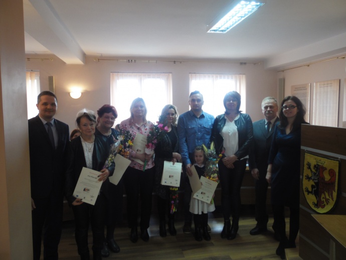 LGD Czarnoziem na Soli - Wręczenie nagród w konkursie na NAJPIĘKNIEJSZĄ PALMĘ WIELKANOCNĄ